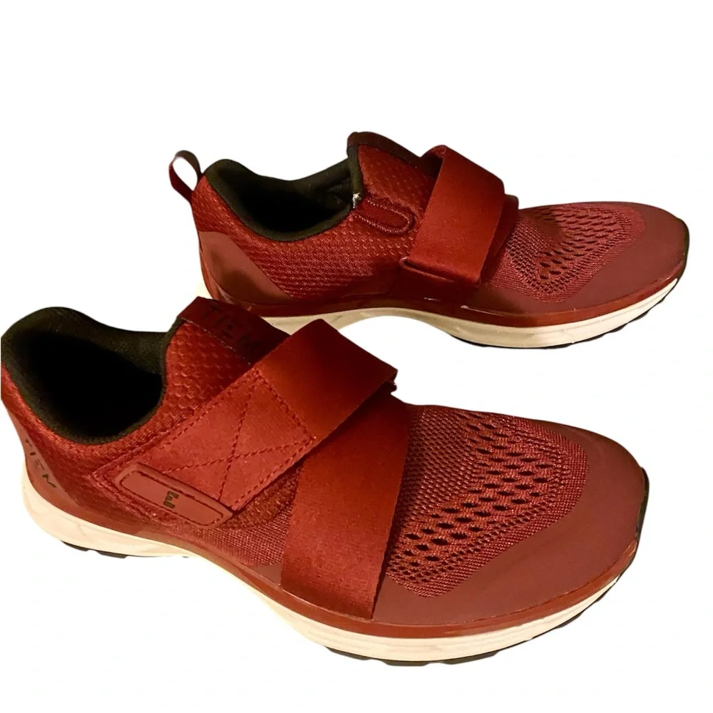 Slipstream Shoes - Picture 3 of 6